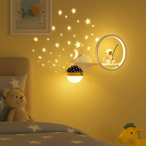 Applique chambre halo lumineux gauche doré - ambiance chambre