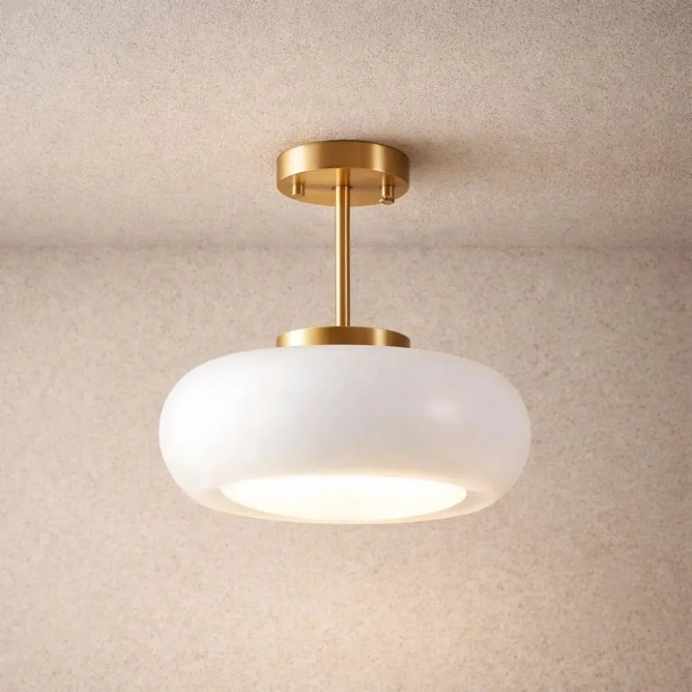 Plafonnier Globe Nordique Doré - Éclat Minimaliste | Skandira