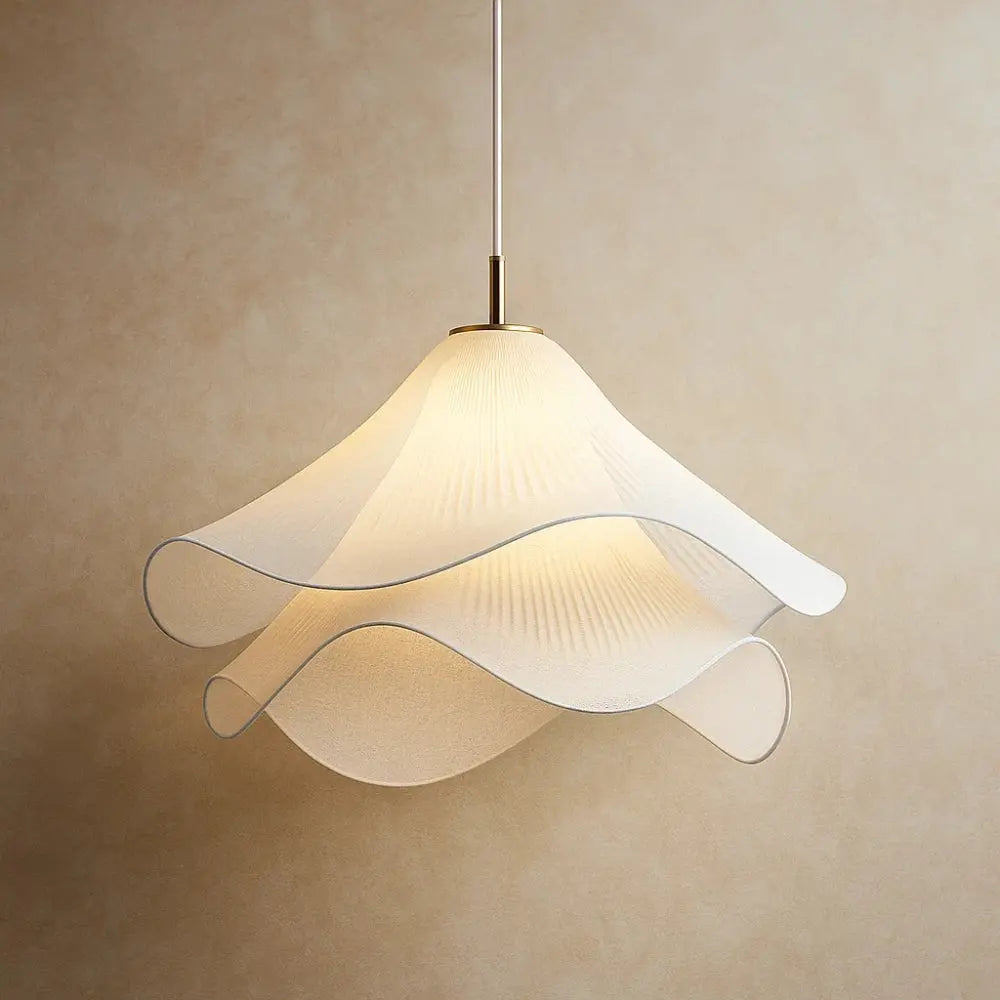 Suspension Design Voile Tissu et Métal Élégante | Velarosa